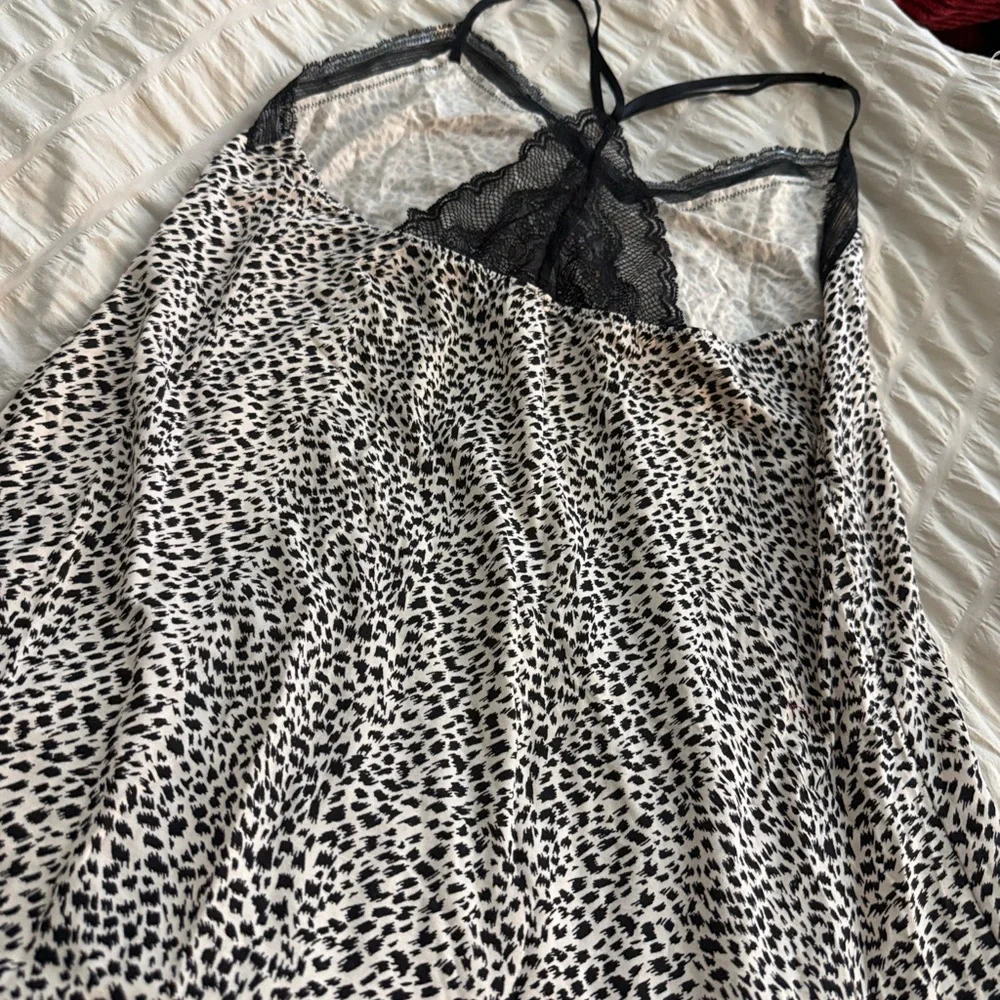 ** Victoria’s Secret ** Modal Leopard lace slip - Medium - NWT - Picture 7 of 10